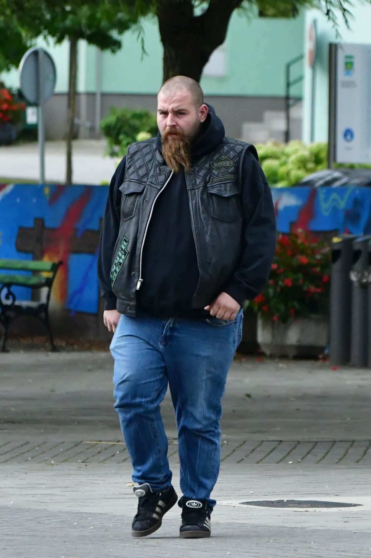 Kliko uz Muru 1409 24