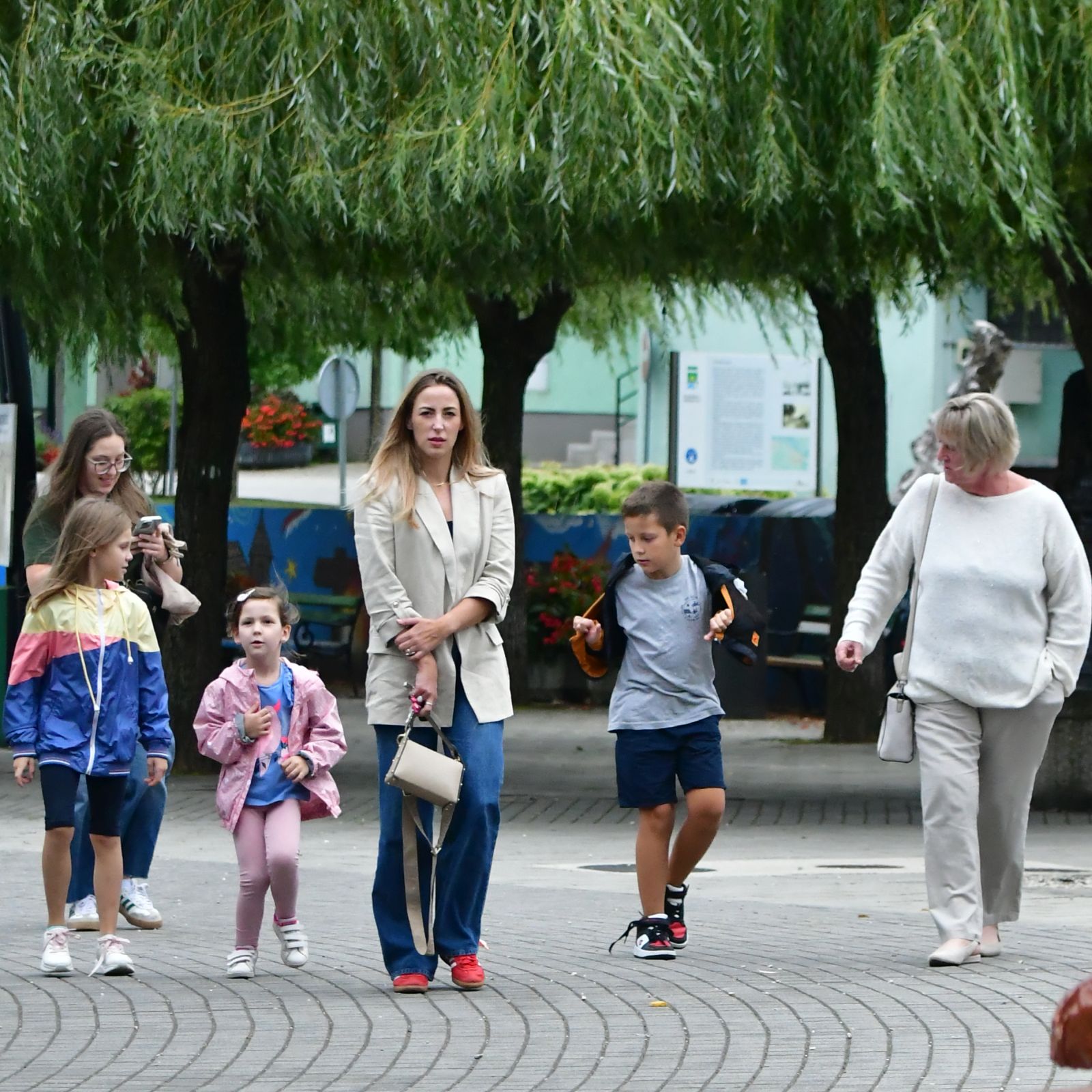 Kliko uz Muru 1409 28