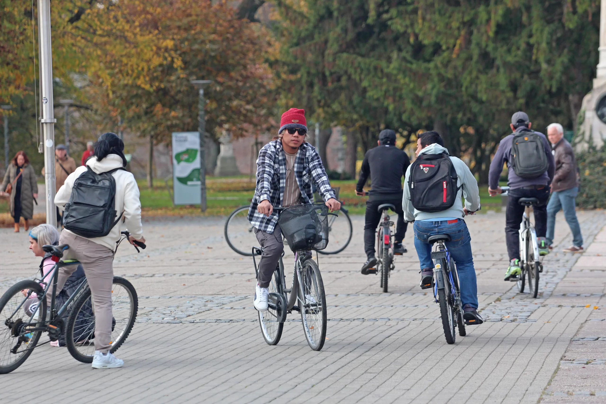 Klikom po Čakovcu 2.11. 2024 (18) Klikom po Čakovcu 2.11. 2024 (18)