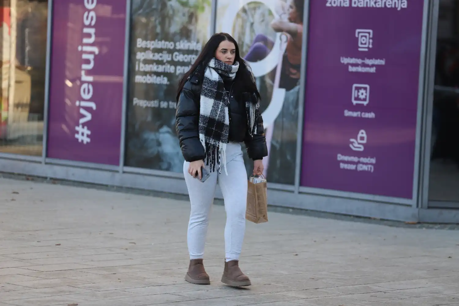 Klikom po Čakovcu 21.12.2024 (21) Klikom po Čakovcu 21.12.2024 (21)