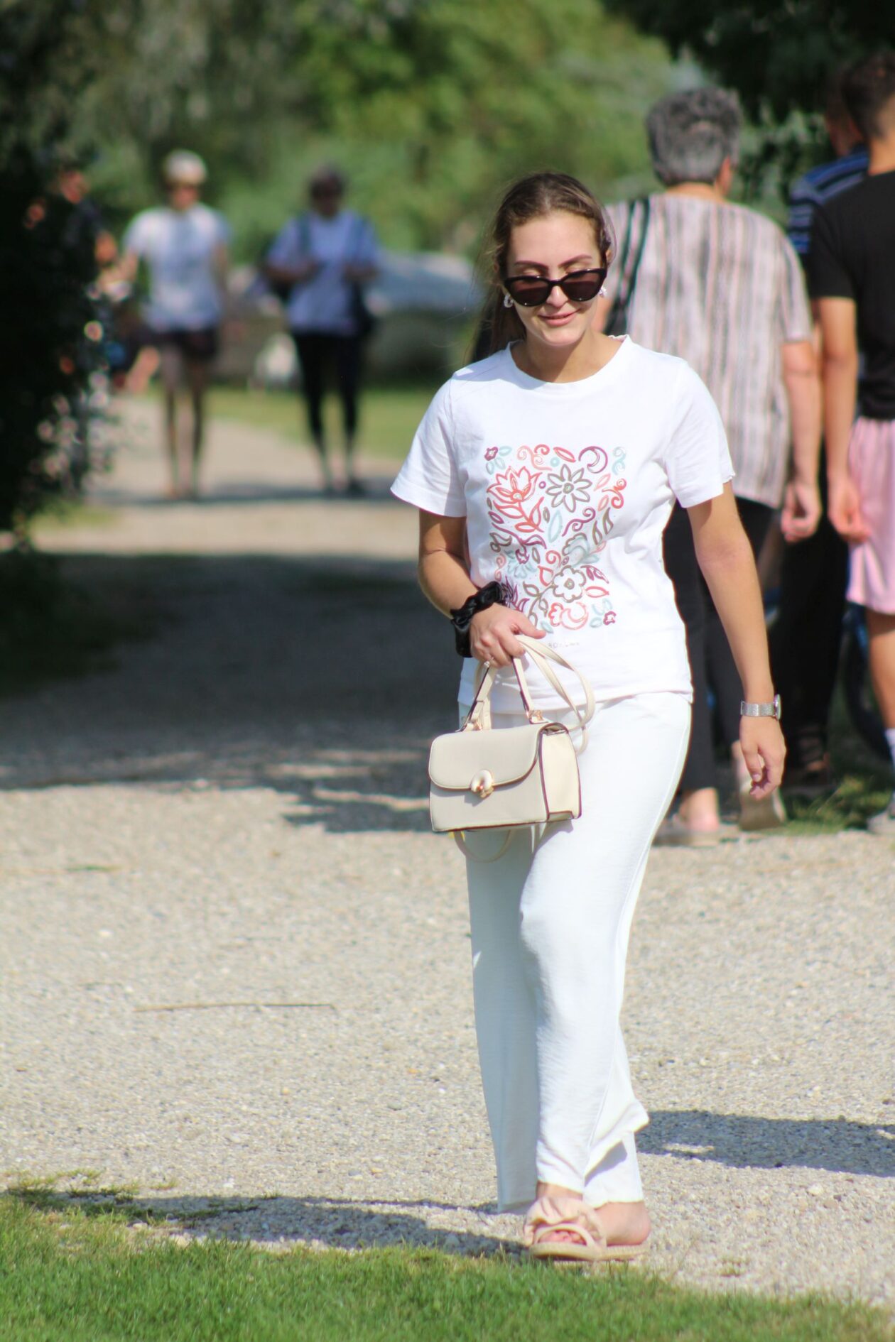 Klikom po Marini 1307 53