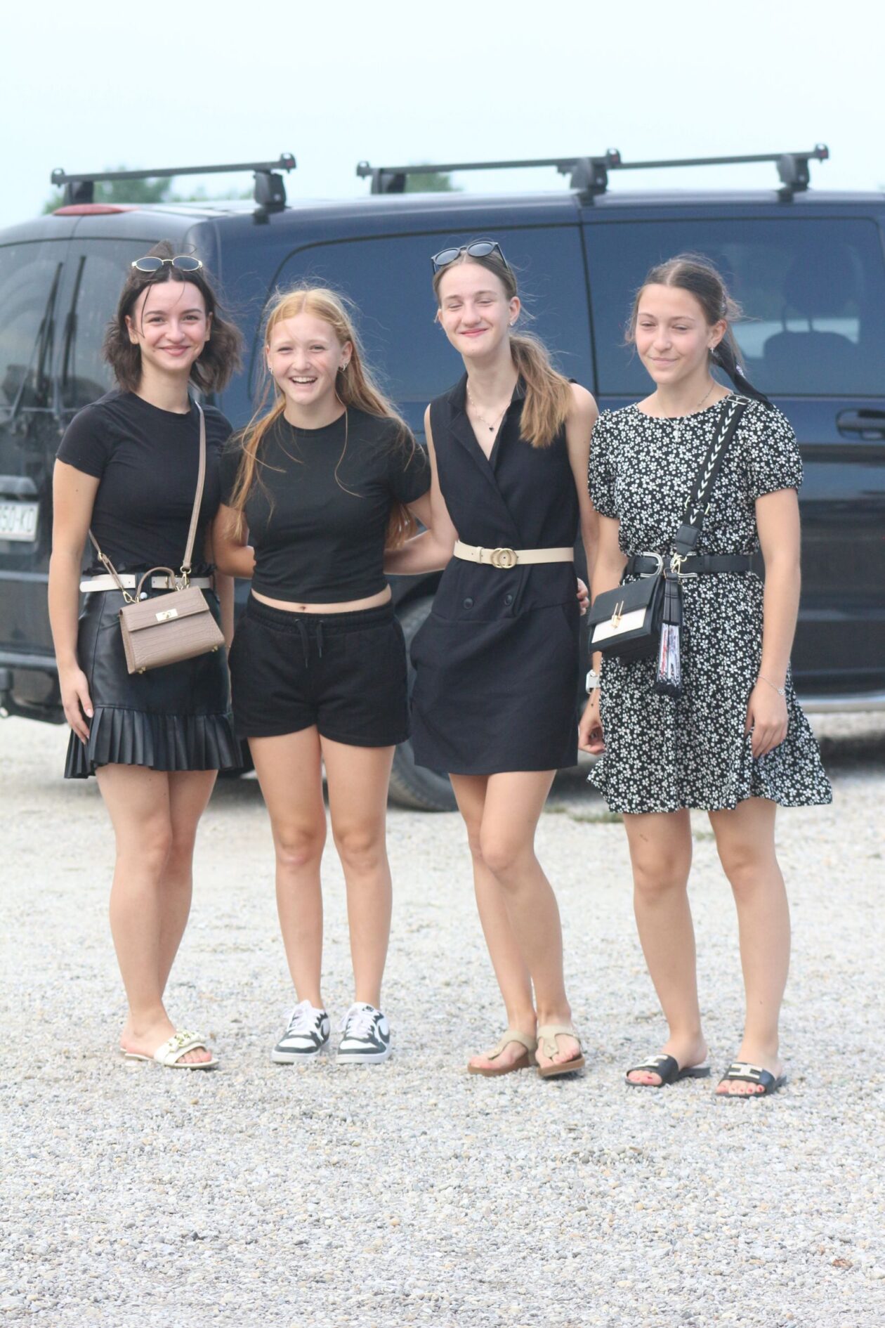 Klikom po Marini 1708 33