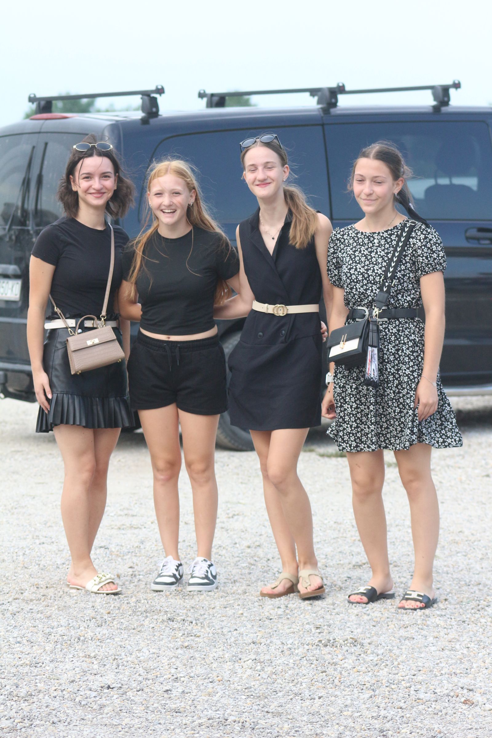 Klikom po Marini 1708 33