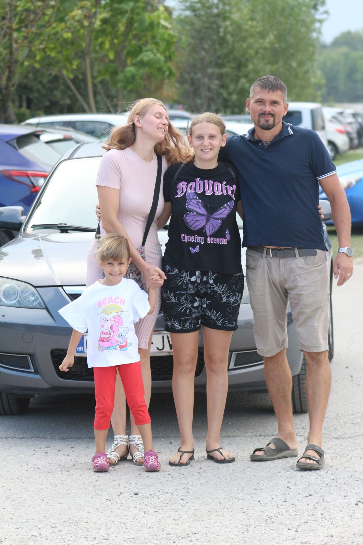 Klikom po Marini 1708 35