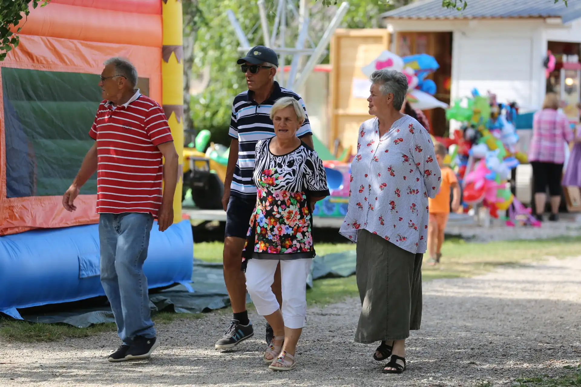 Klikom po Marini, 23 (29) Klikom po Marini, 23 (29)