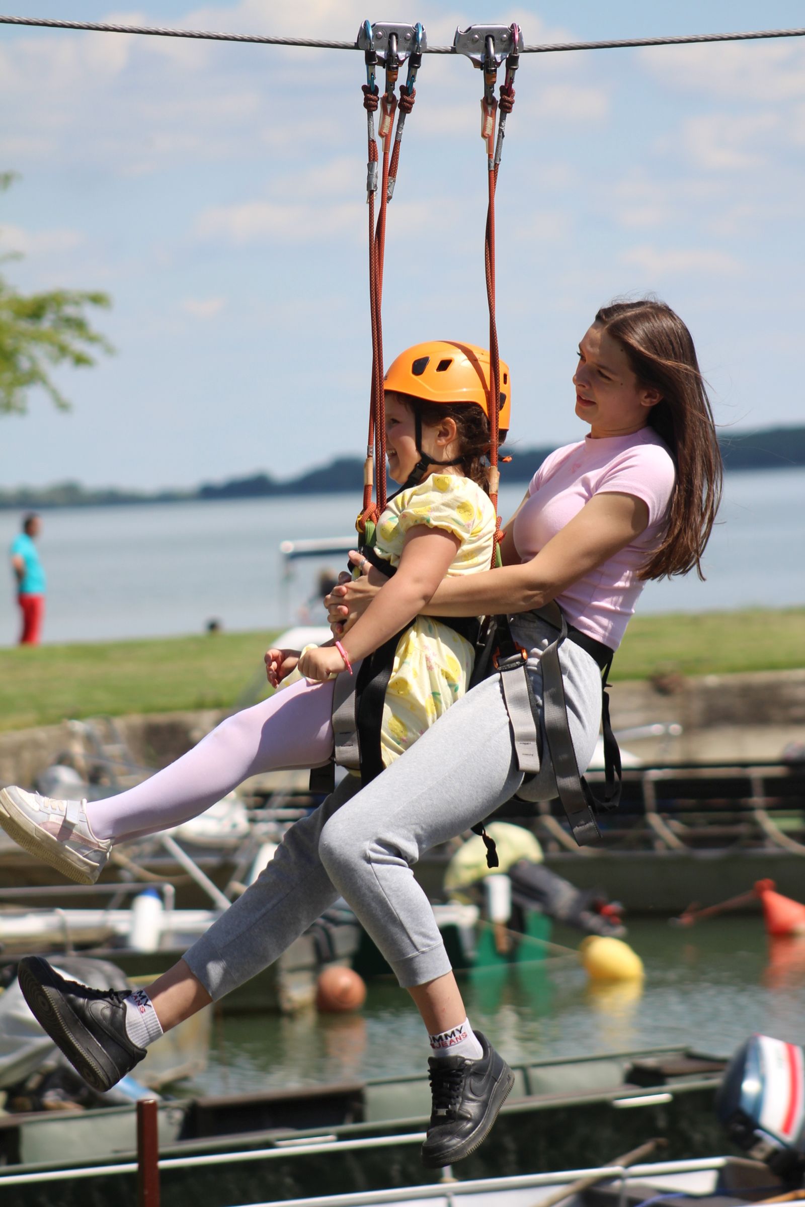 Klikom po Marini 2505