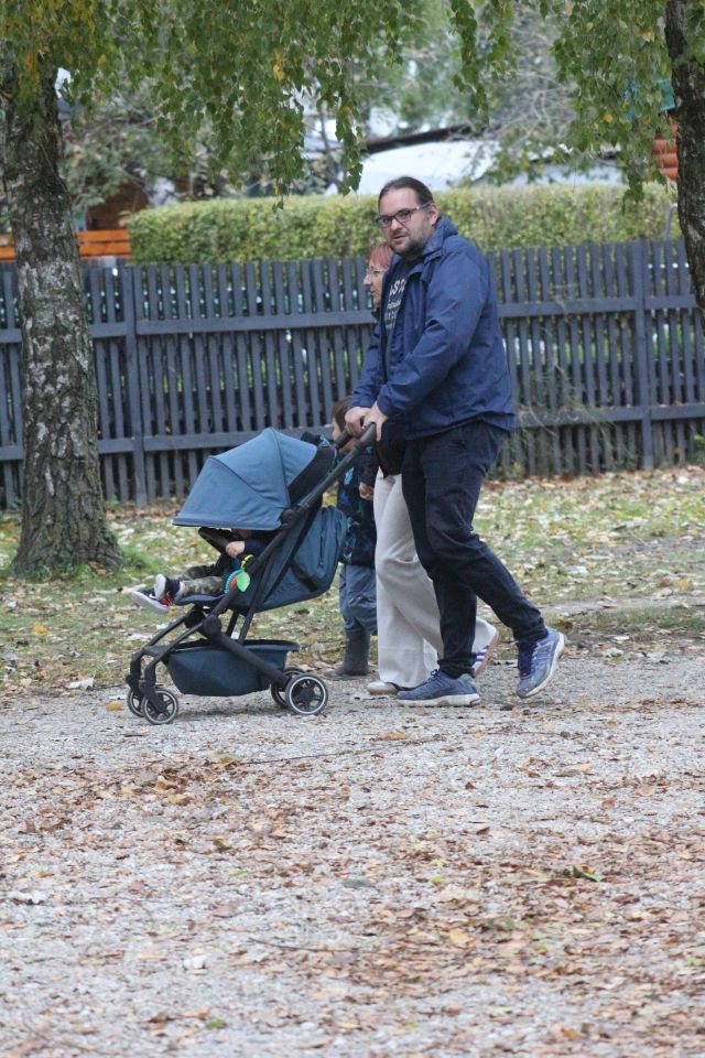 Klikom po Marini, 26.10 (11) Klikom po Marini, 26.10 (11)