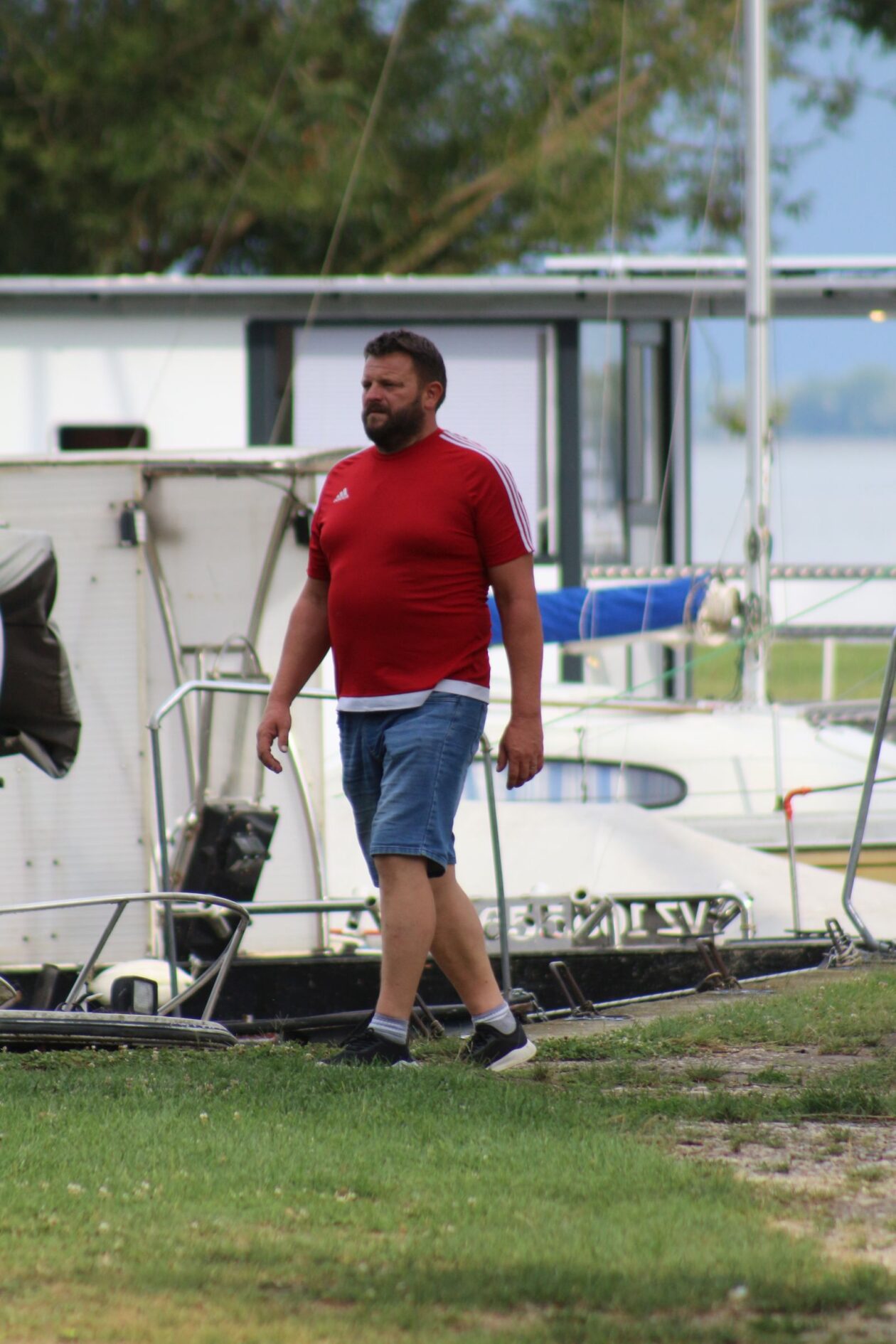 Klikom po Marini 2706 27