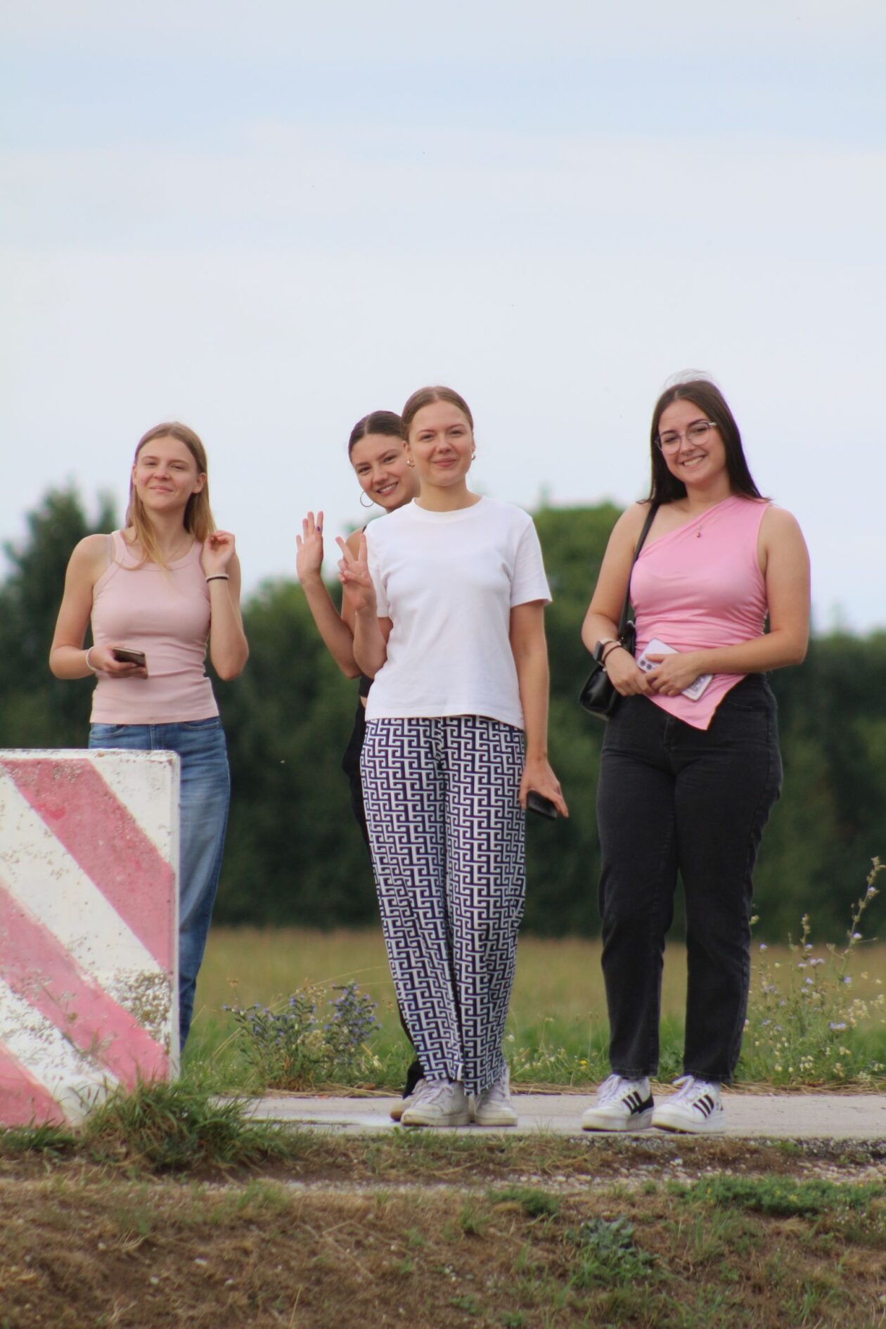 Klikom po Marini 2706 40