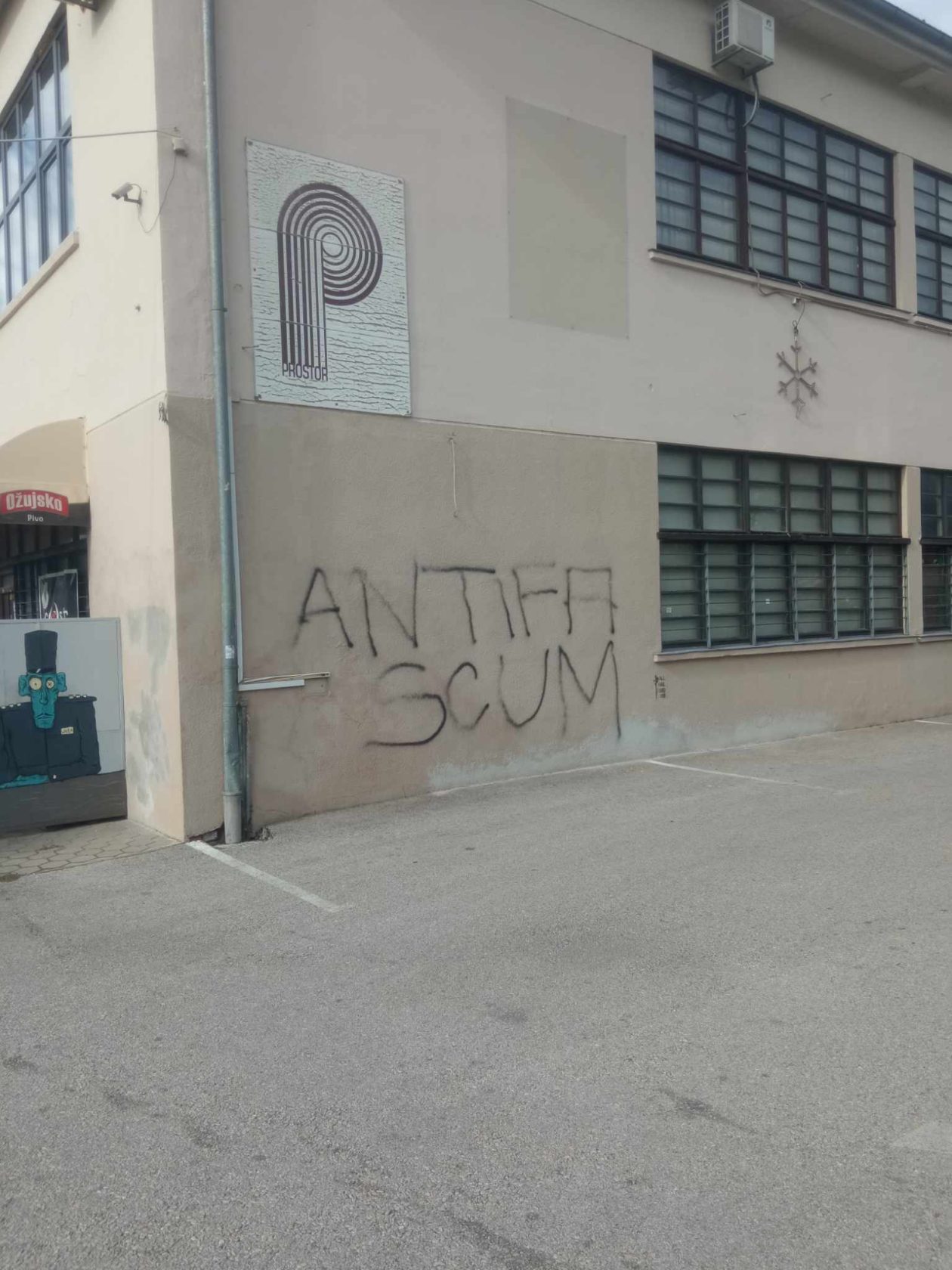 Klub Prostor – CeZam – vandalizamČakovec (8)