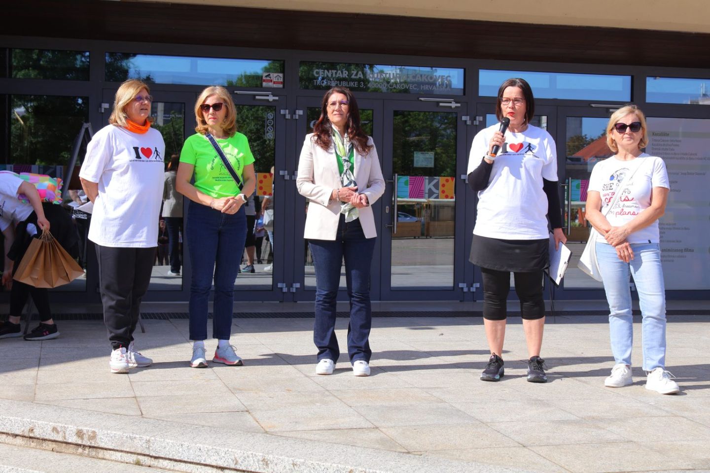 Klub nordijskog hodanja Međimurje proslavio Svjetski dan kretanja hodanjem (14) Klub nordijskog hodanja Međimurje proslavio Svjetski dan kretanja hodanjem (14)