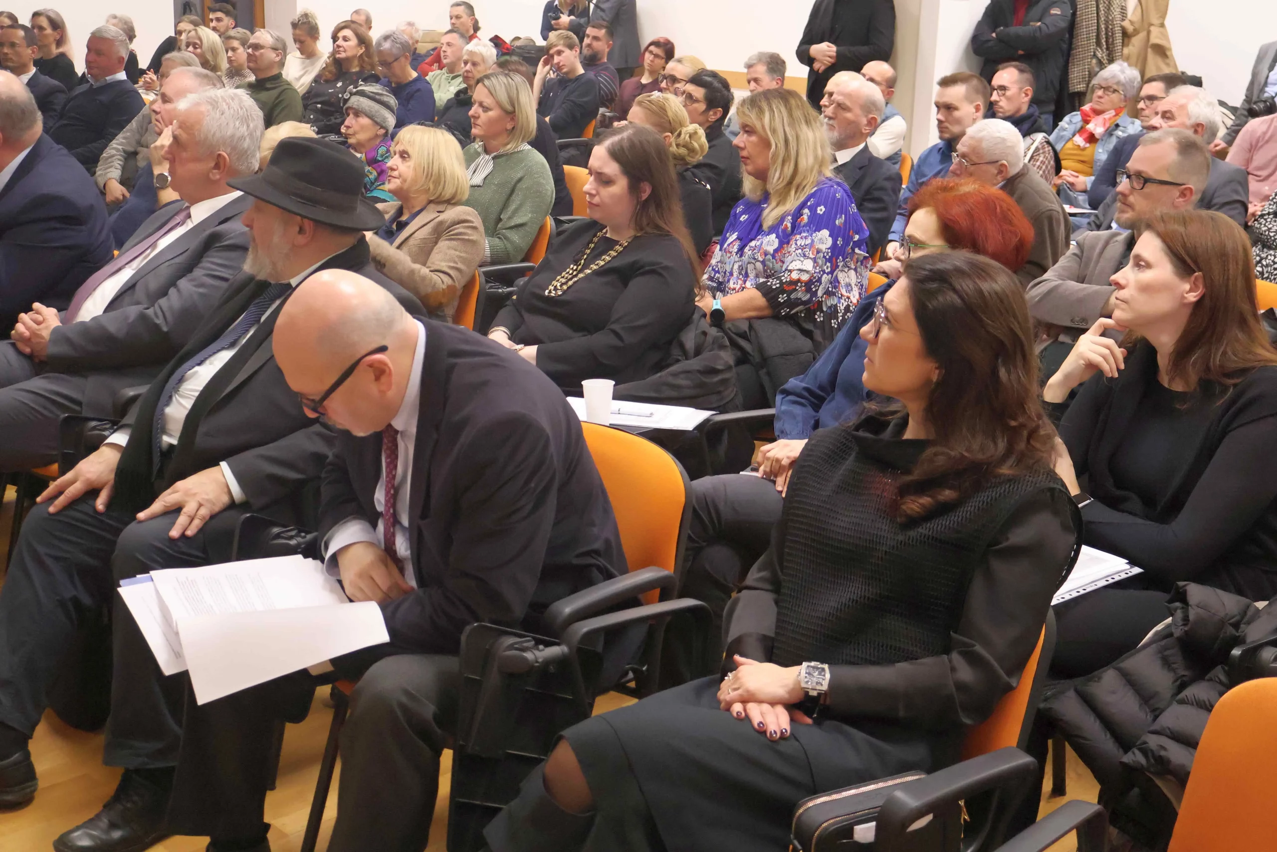 Knjiga o židovima Tibor Grünwald Povijest i propast Židovske vjeroispovjedne općine Čakovec (28)