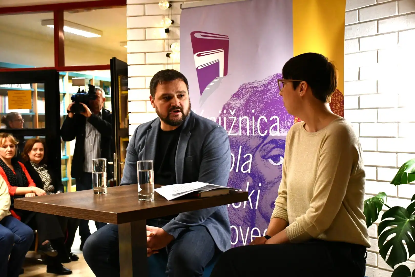 Književni susret u Čakovcu s Kristianom Novakom (2)