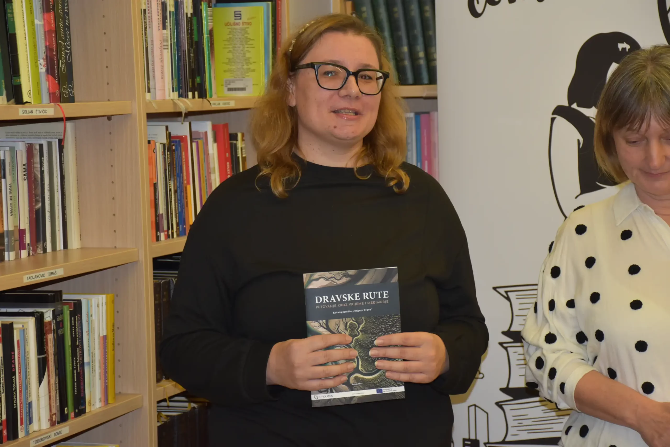 Knjižnica Prelog – Kristina Pongrac – izložba (18) Knjižnica Prelog – Kristina Pongrac – izložba (18)