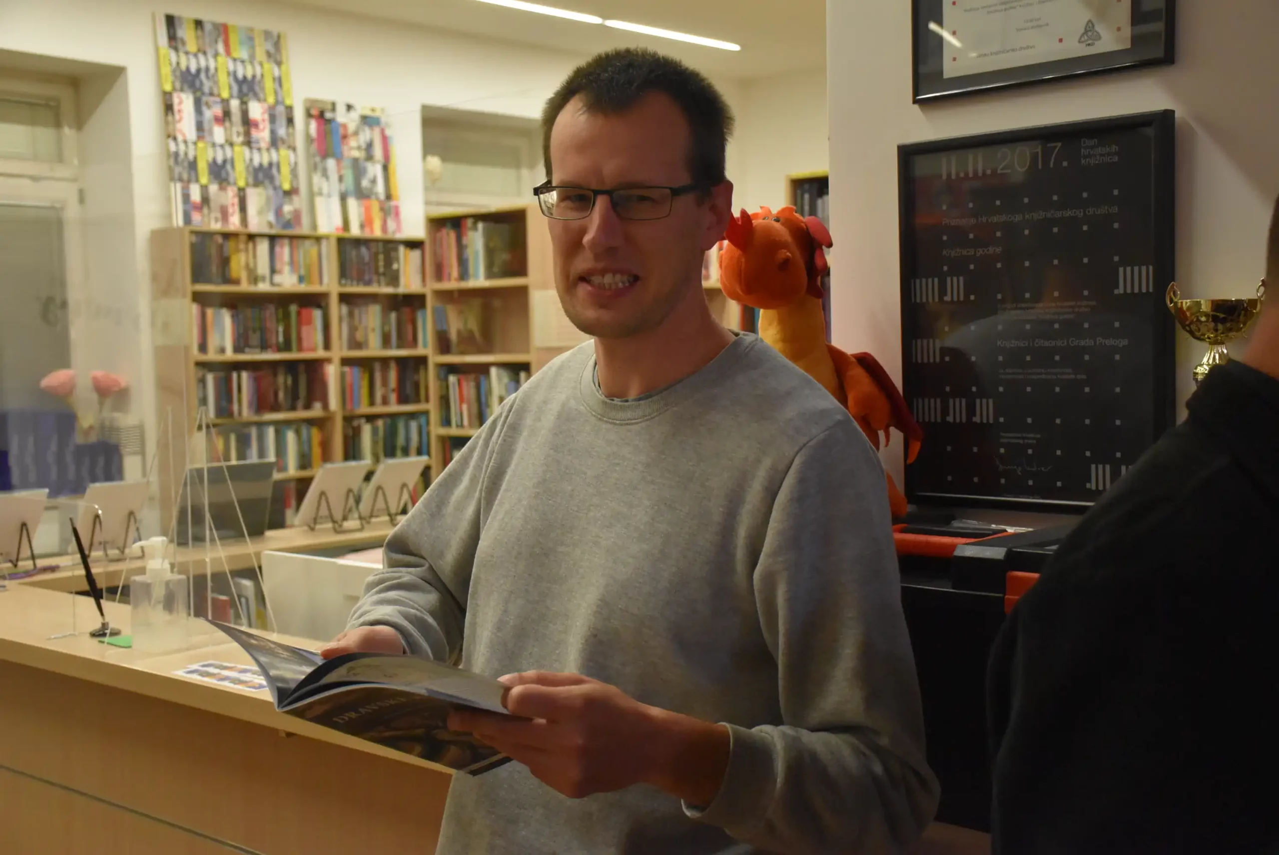 Knjižnica Prelog – Kristina Pongrac – izložba (2) Knjižnica Prelog – Kristina Pongrac – izložba (2)