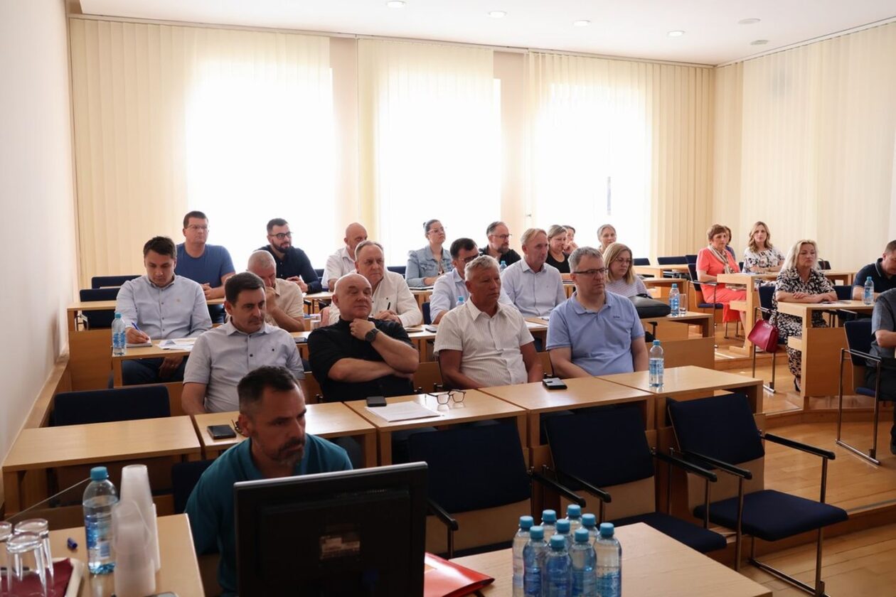 Kolegij načelnika i gradonačelnika Međimurske županije (4) Kolegij načelnika i gradonačelnika Međimurske županije (4)