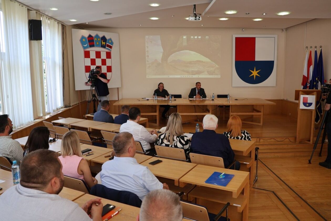 Kolegij načelnika i gradonačelnika Međimurske županije (5) Kolegij načelnika i gradonačelnika Međimurske županije (5)