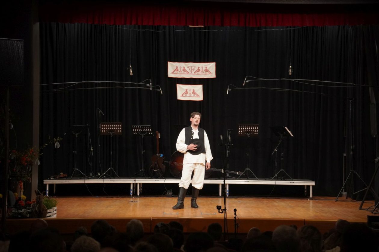 Koncert Bijela nedjelja KUU Zvon Mala Subotica (54) Koncert Bijela nedjelja KUU Zvon Mala Subotica (54)