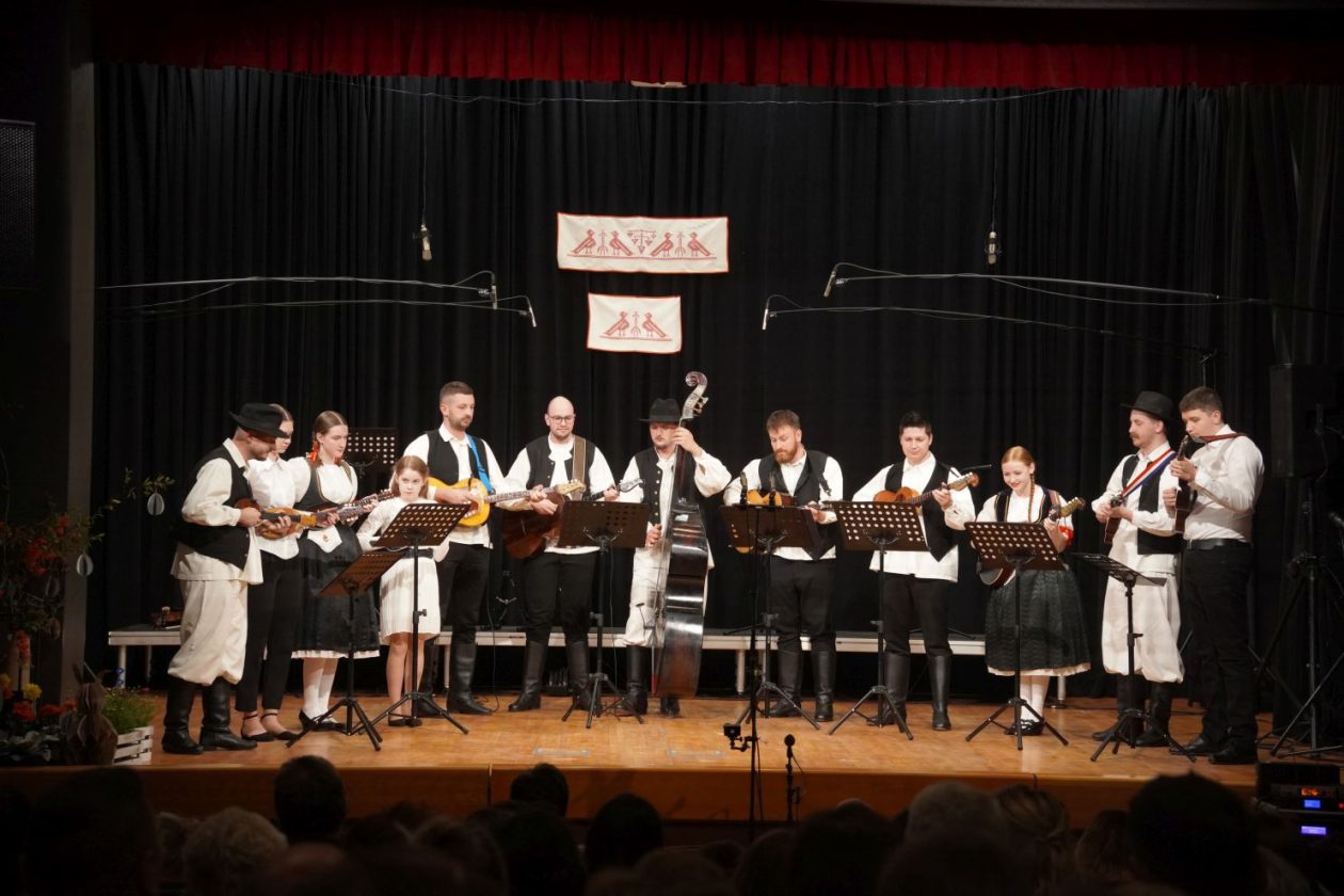 Koncert Bijela nedjelja KUU Zvon Mala Subotica (6) Koncert Bijela nedjelja KUU Zvon Mala Subotica (6)