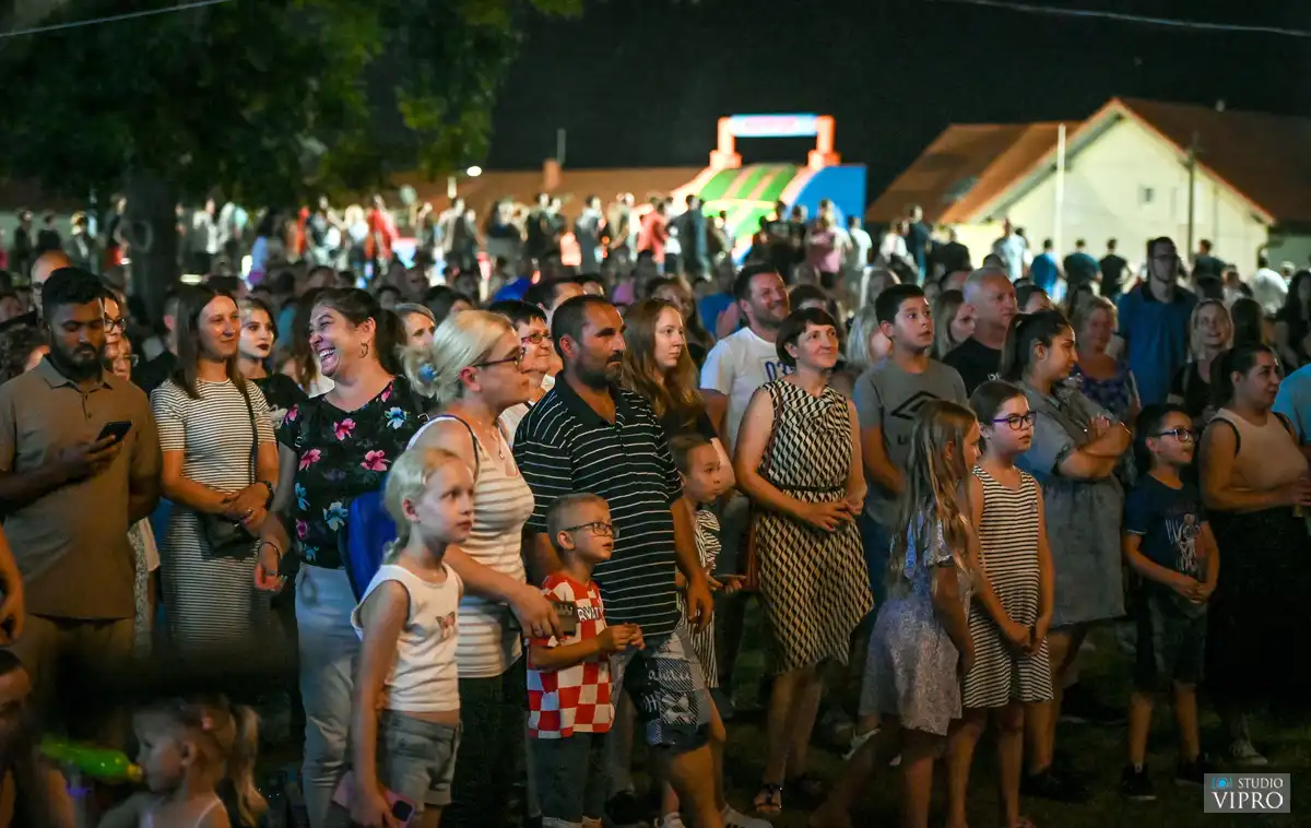 Koncert Vatre u Prelogu (3) Koncert Vatre u Prelogu (3)