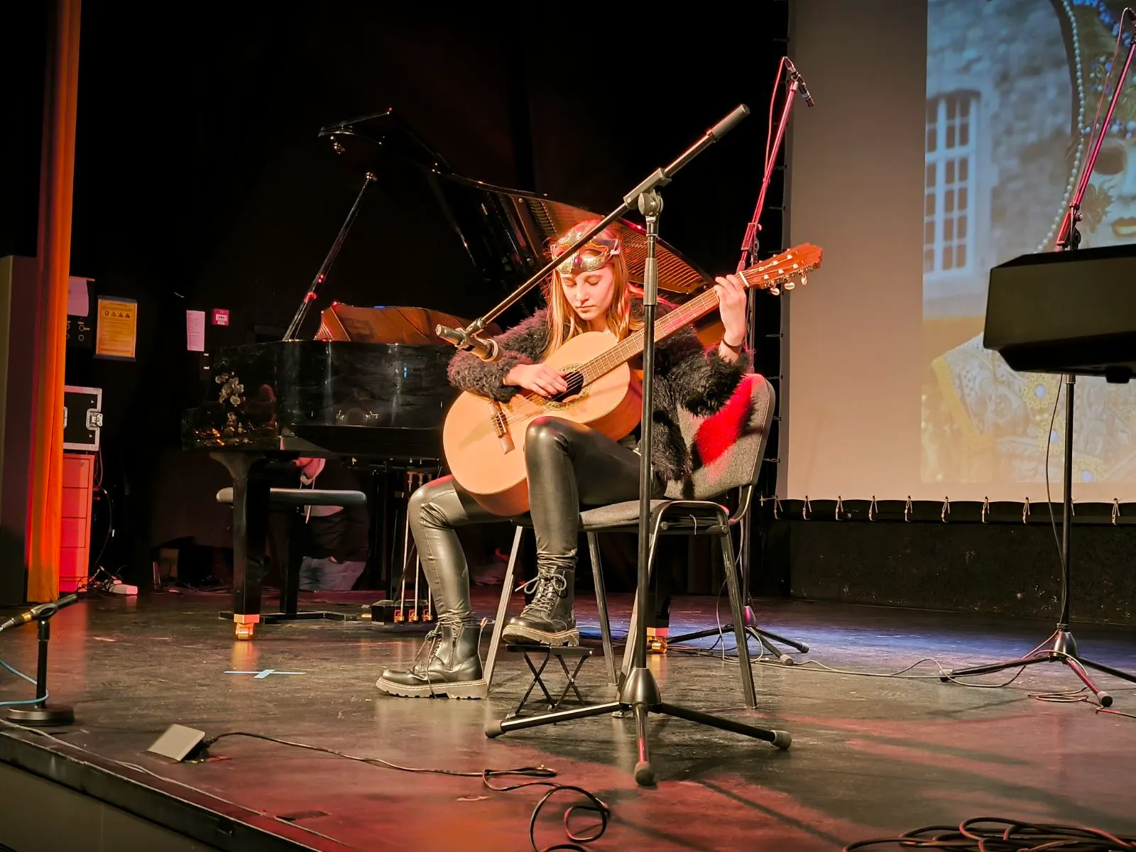 Koncert učenika Umjetničke škole Miroslav Magdalenić u Murskom Središću (13) Koncert učenika Umjetničke škole Miroslav Magdalenić u Murskom Središću (13)