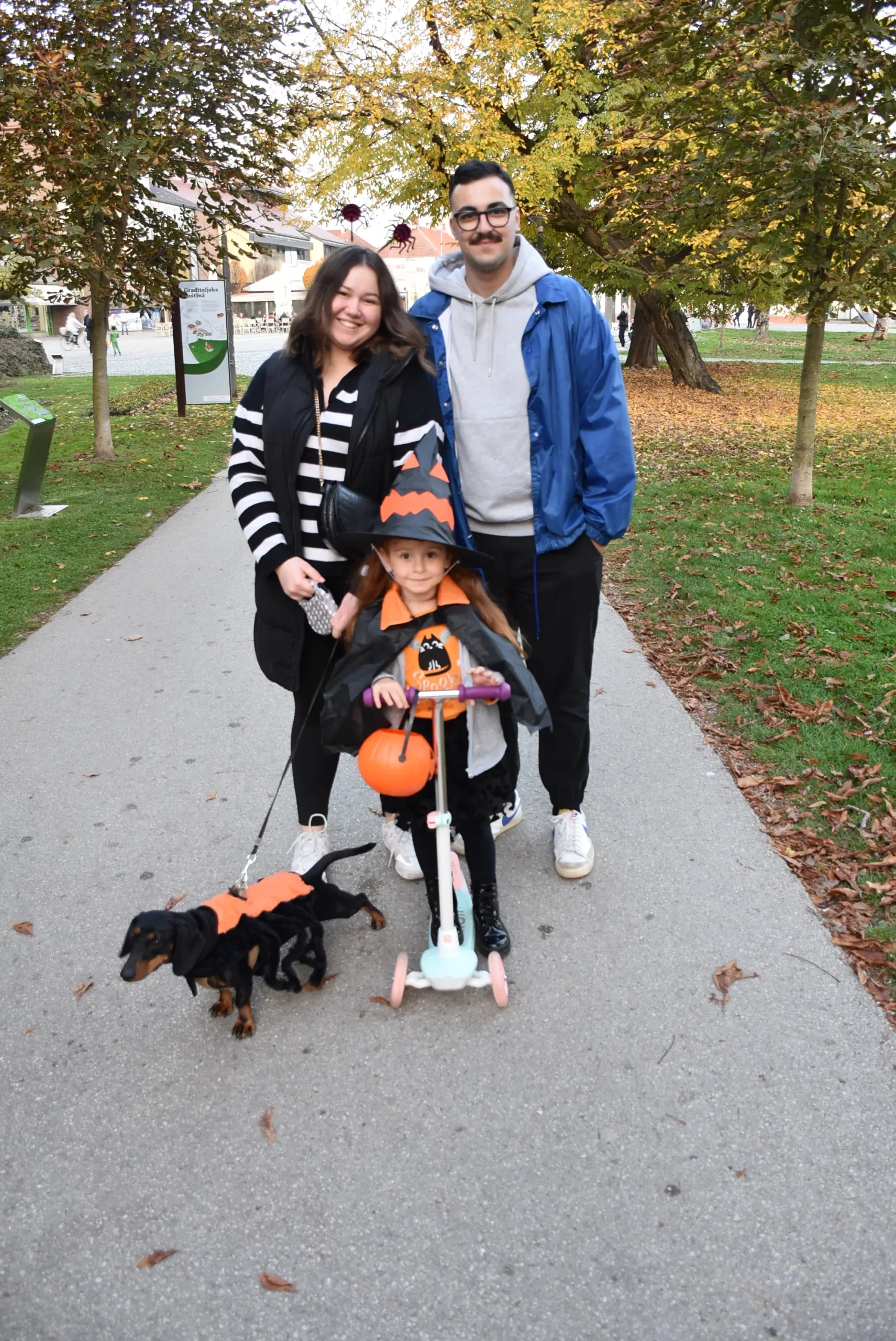 Konjički klub Međimurje razveselio je mališane za Halloween u Čakovcu (55)