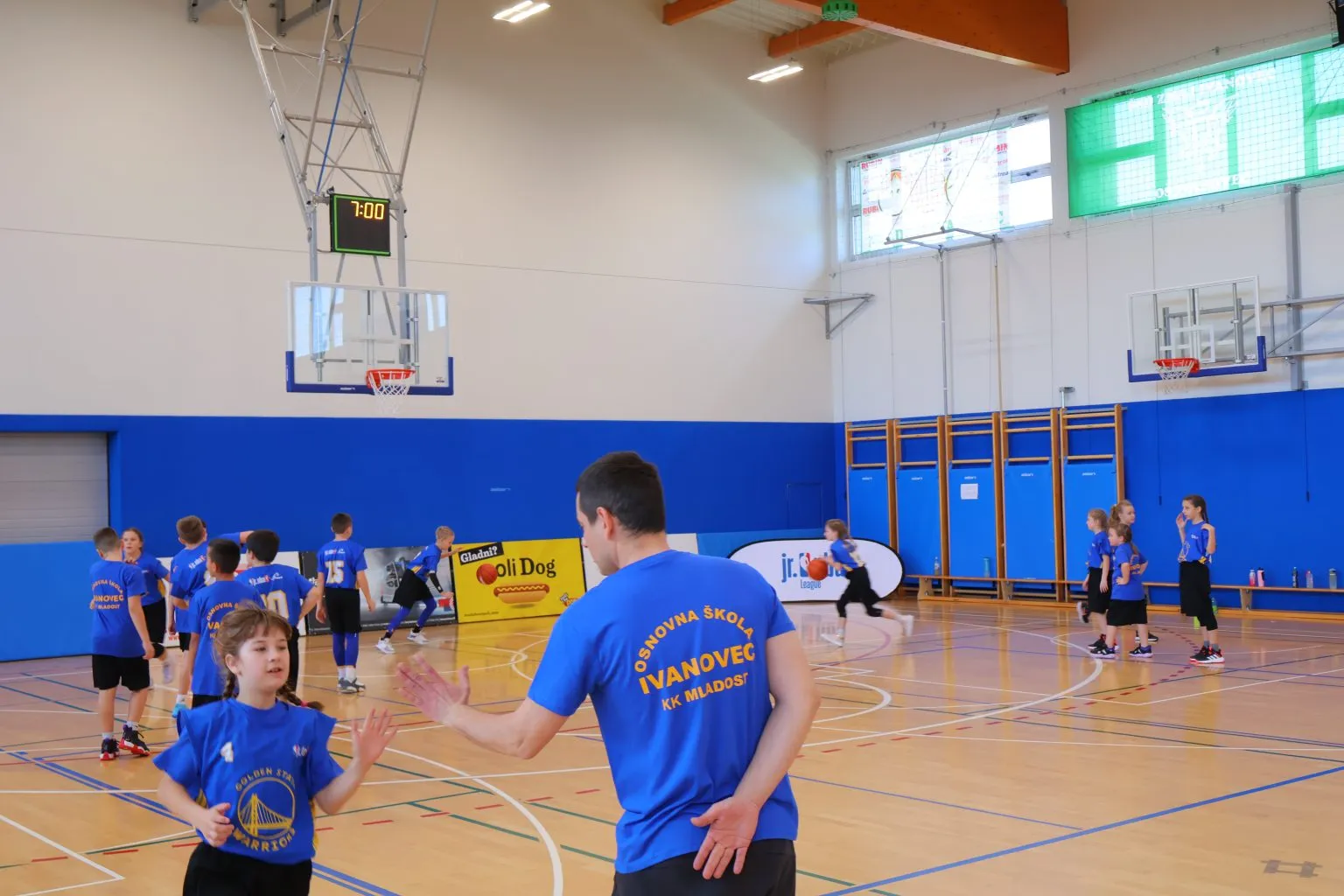 Košarka u Ivanovcu (12) Košarka u Ivanovcu (12)