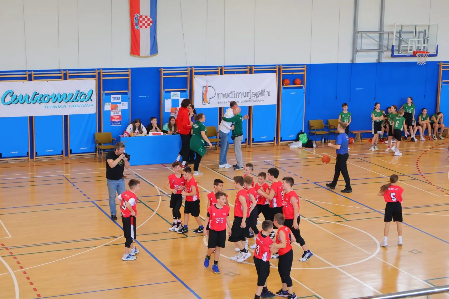 Košarka u Ivanovcu (7) Košarka u Ivanovcu (7)