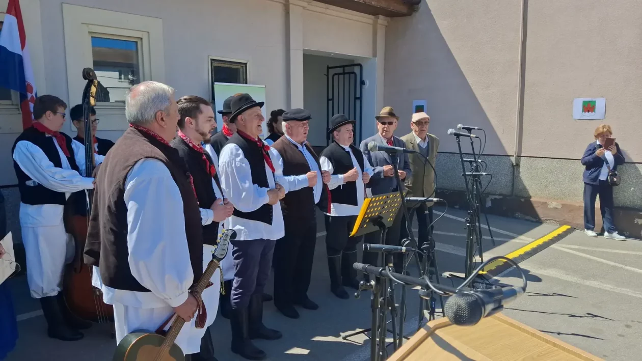 Kotoriba, Cug mašina, izložba (3)