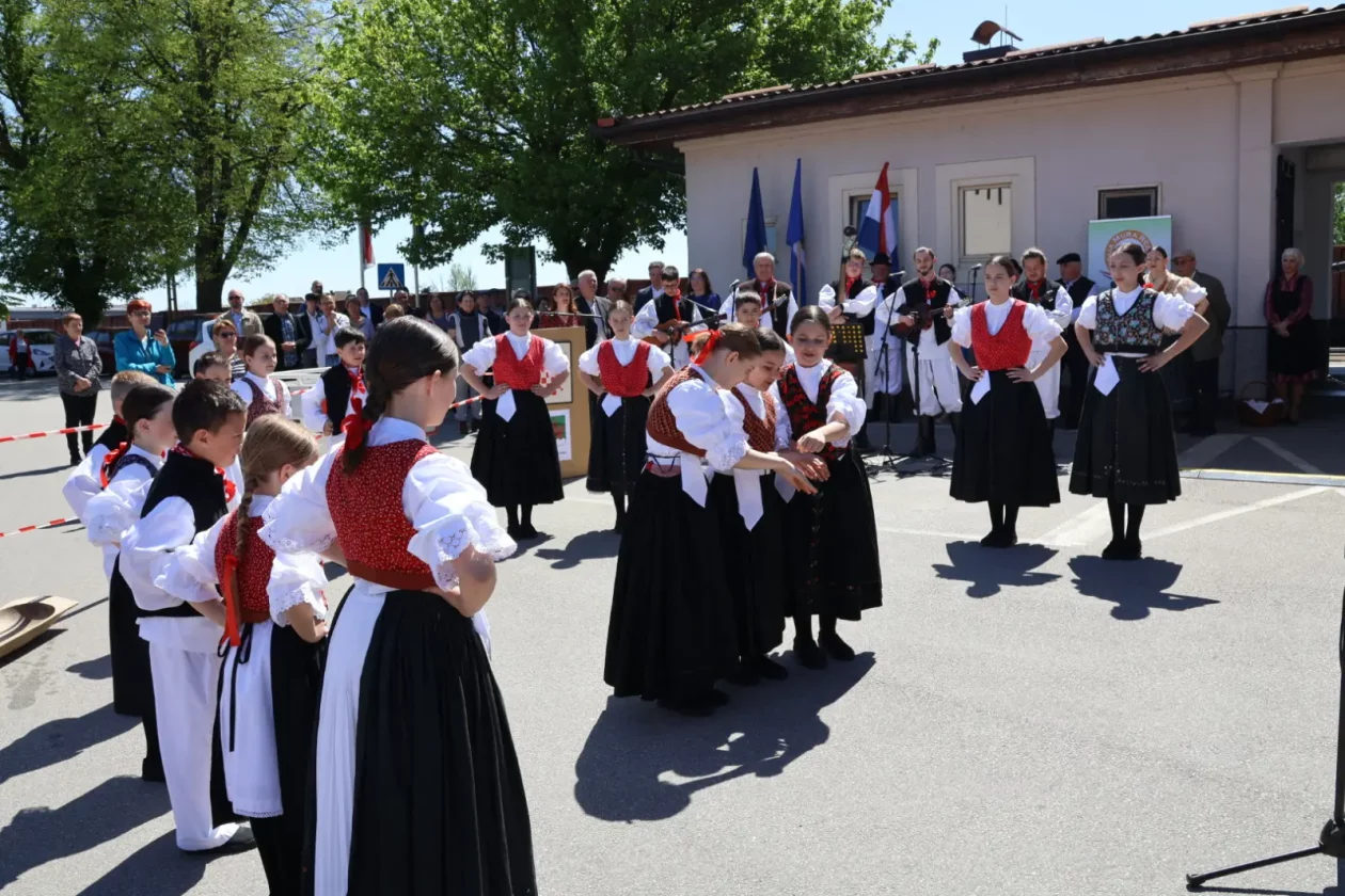 Kotoriba, Cug mašina, izložba (41)