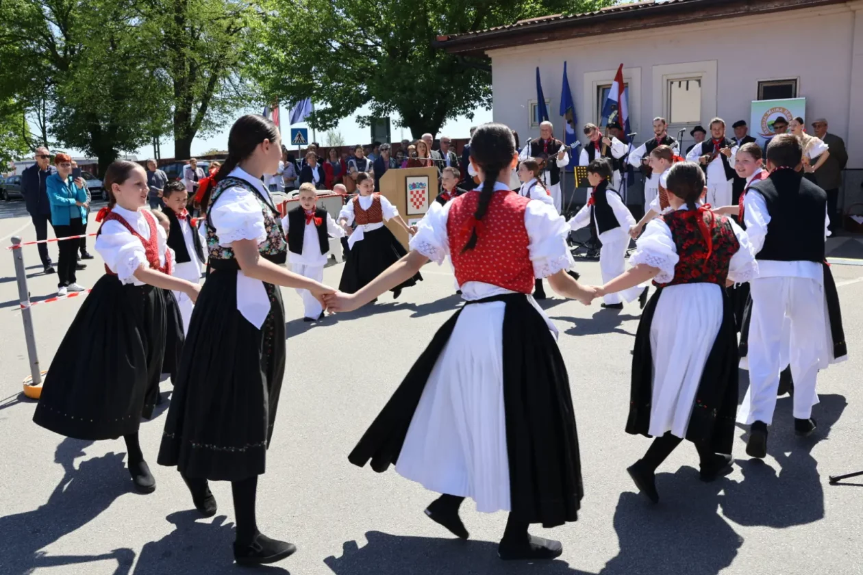 Kotoriba, Cug mašina, izložba (45)