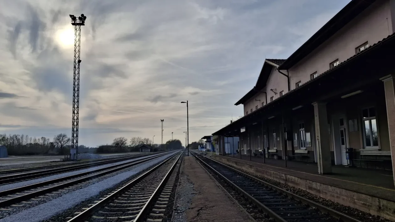 Kotoriba, izložba fotografija, kolodvor (8)