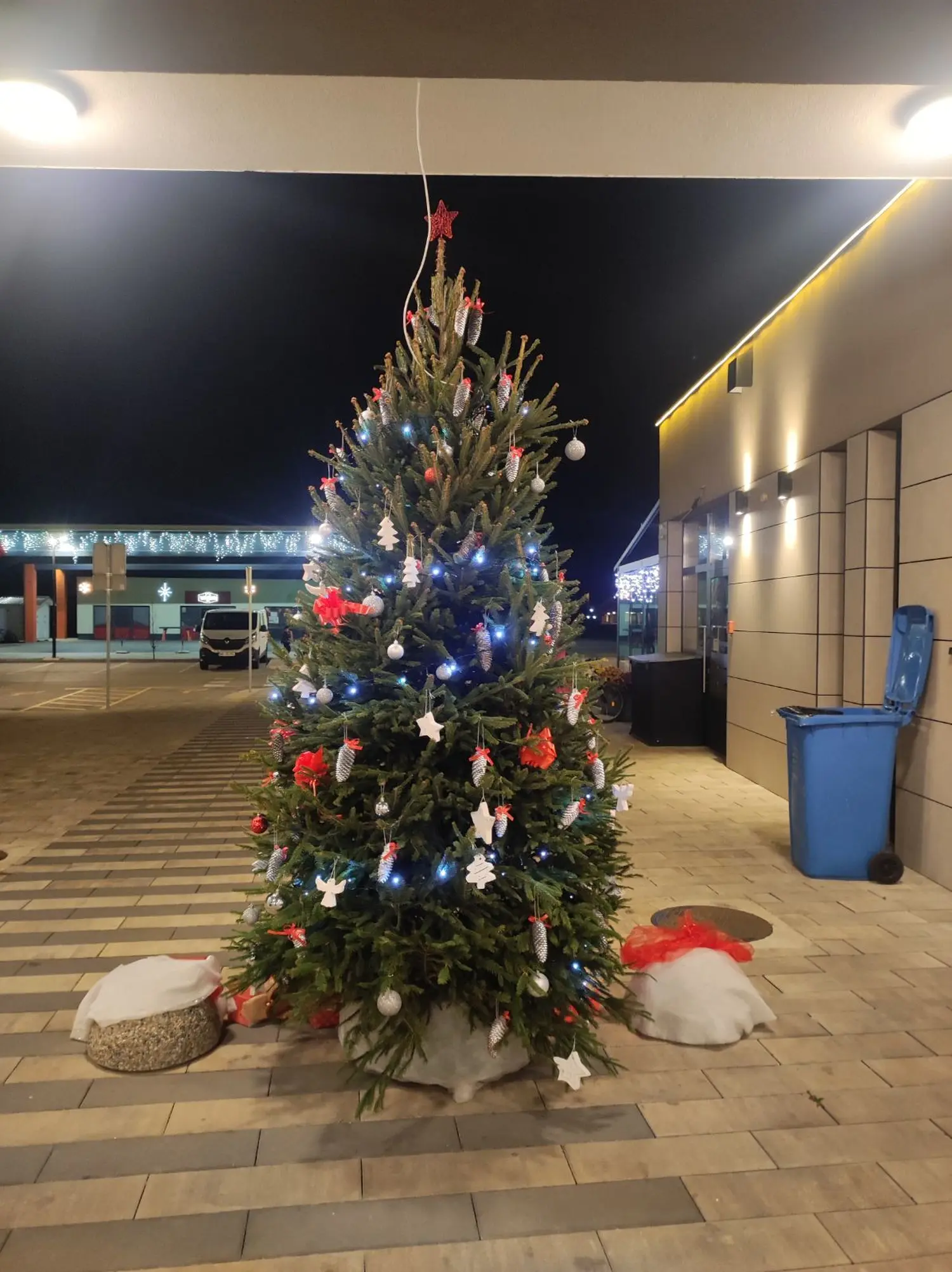 Kotoriba, paljenje prve svijece (16) Kotoriba, paljenje prve svijece (16)