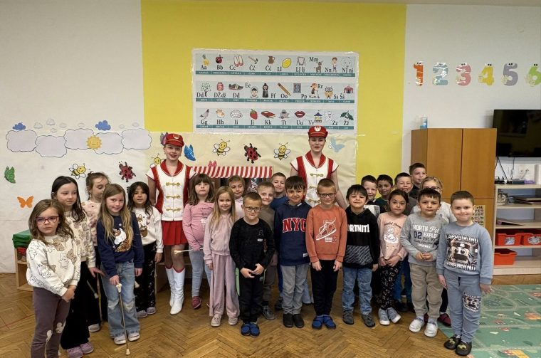 Kotoriba vrtić mažoretkinje (4)