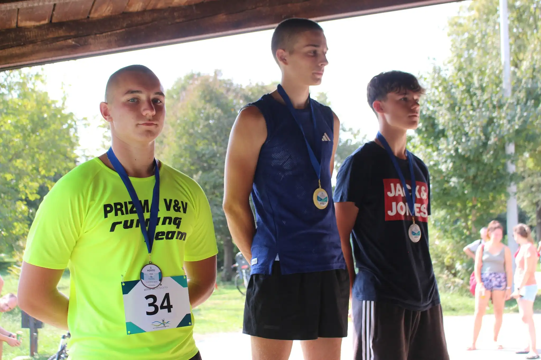 Kotoripska petnajstica (33)