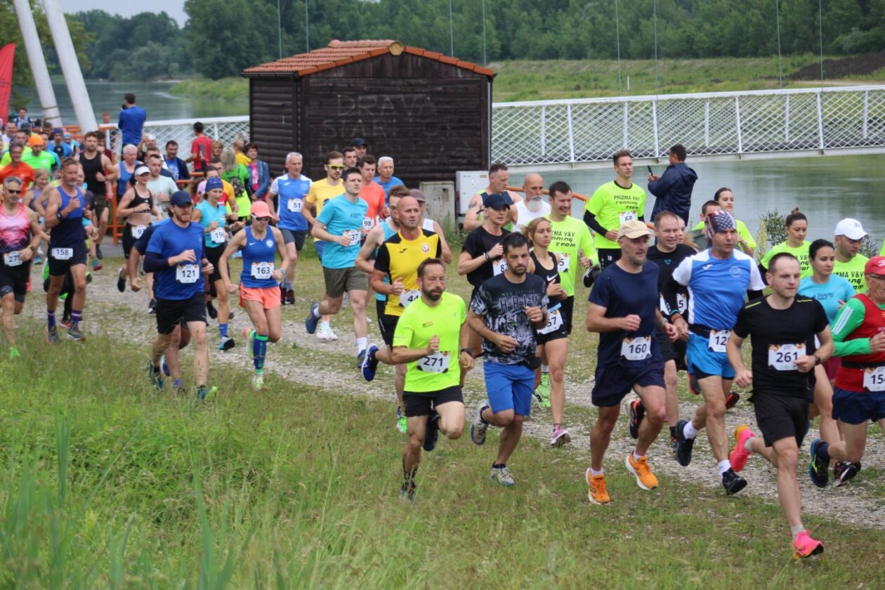 Kotoripski begači (1)