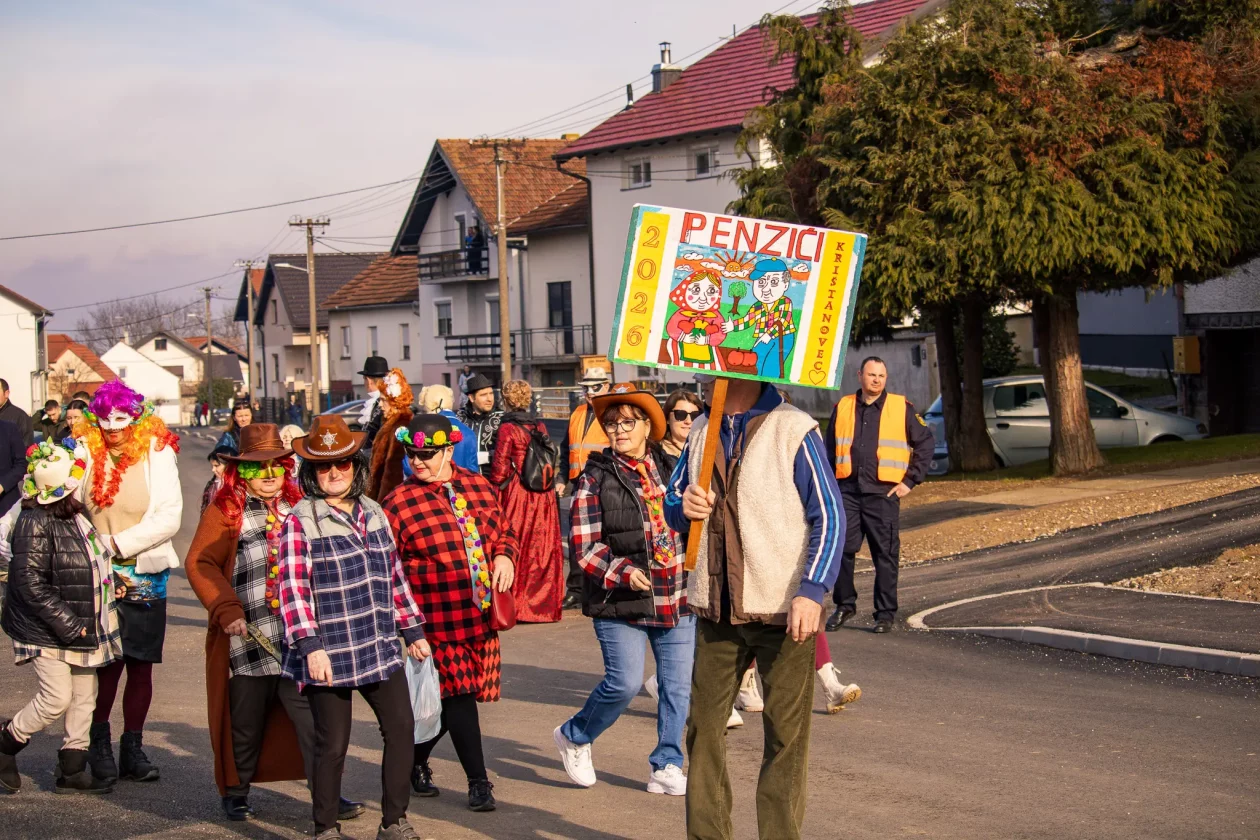 Krištanovec fašnik maškare (14)