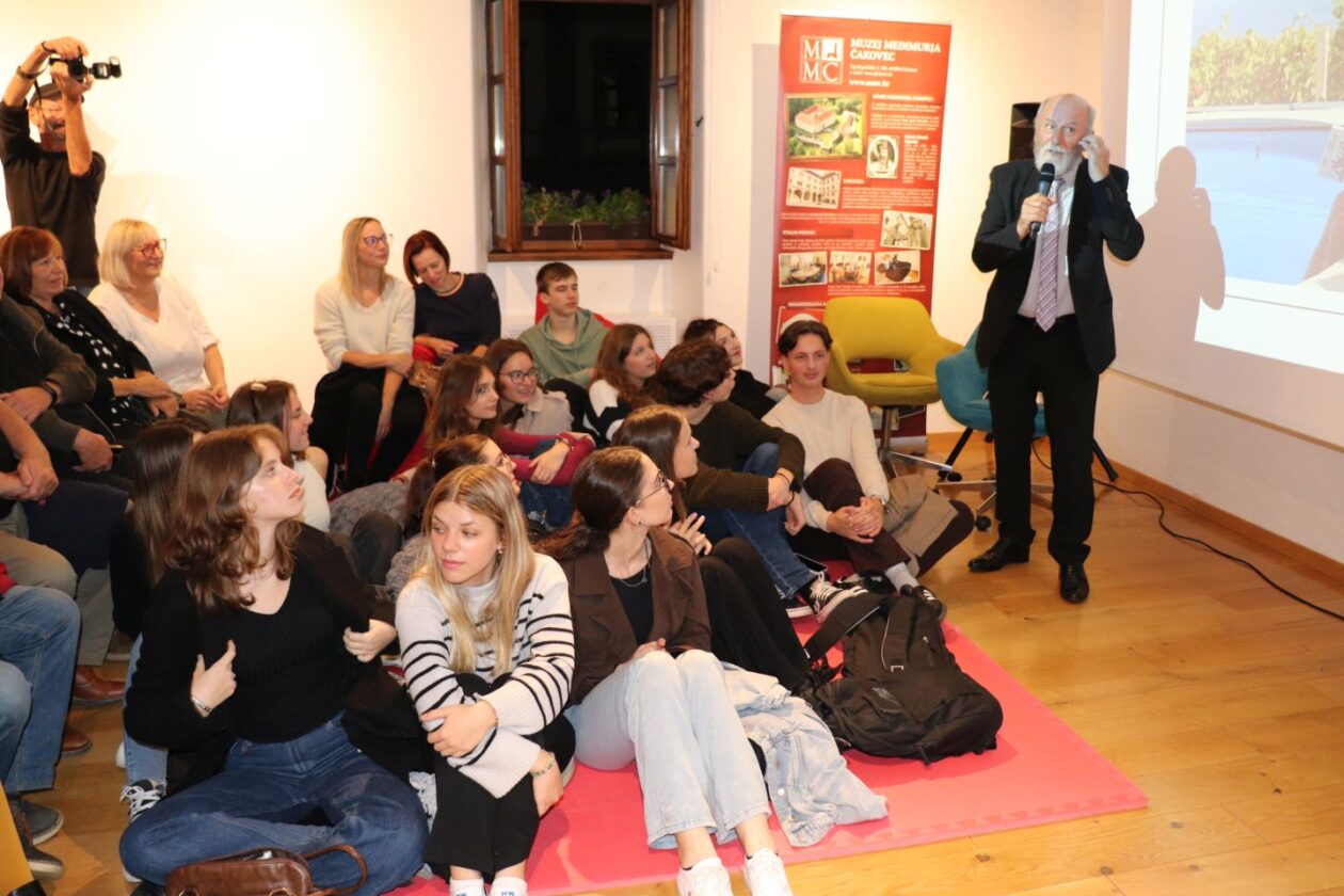 Kristian Novak u Čakovcu otkrio svoj spisateljski put (5)