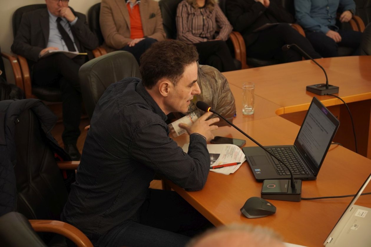 Križaić smeće gradska vijećnica (11)