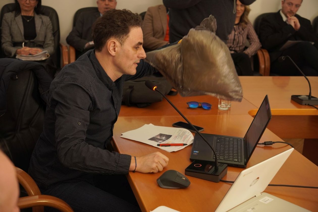 Križaić smeće gradska vijećnica (13)