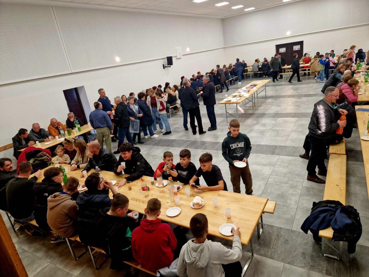 Križni put mladih (18) Križni put mladih (18)