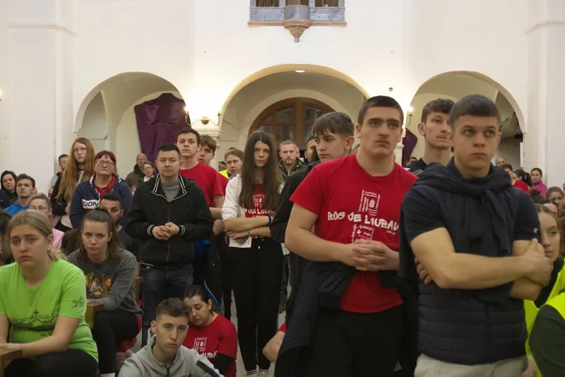 Križni put mladih Varaždinske biskupije (38) Križni put mladih Varaždinske biskupije (38)