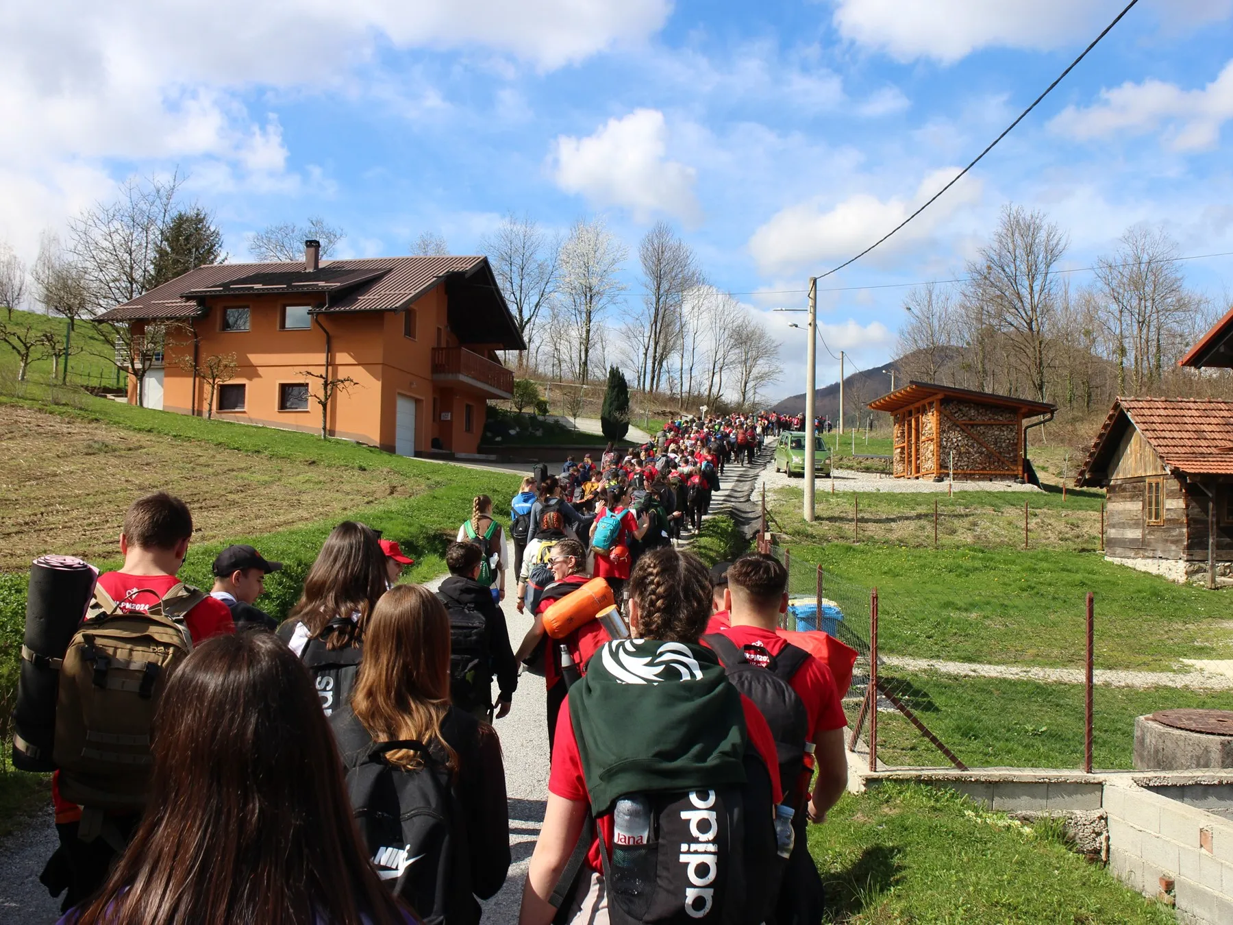 Križni put mladih Varaždinske biskupije (8) Križni put mladih Varaždinske biskupije (8)