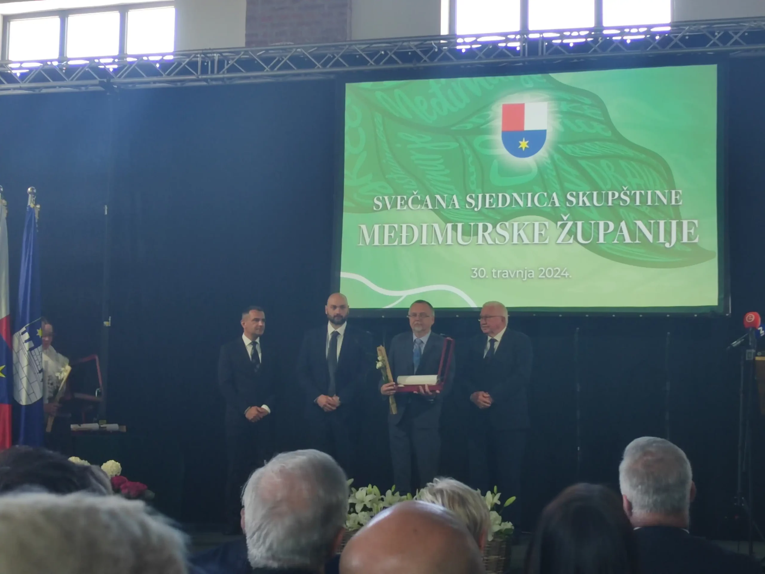 Krunoslav Mikulan nagrađen nagradom Zrinski (3)