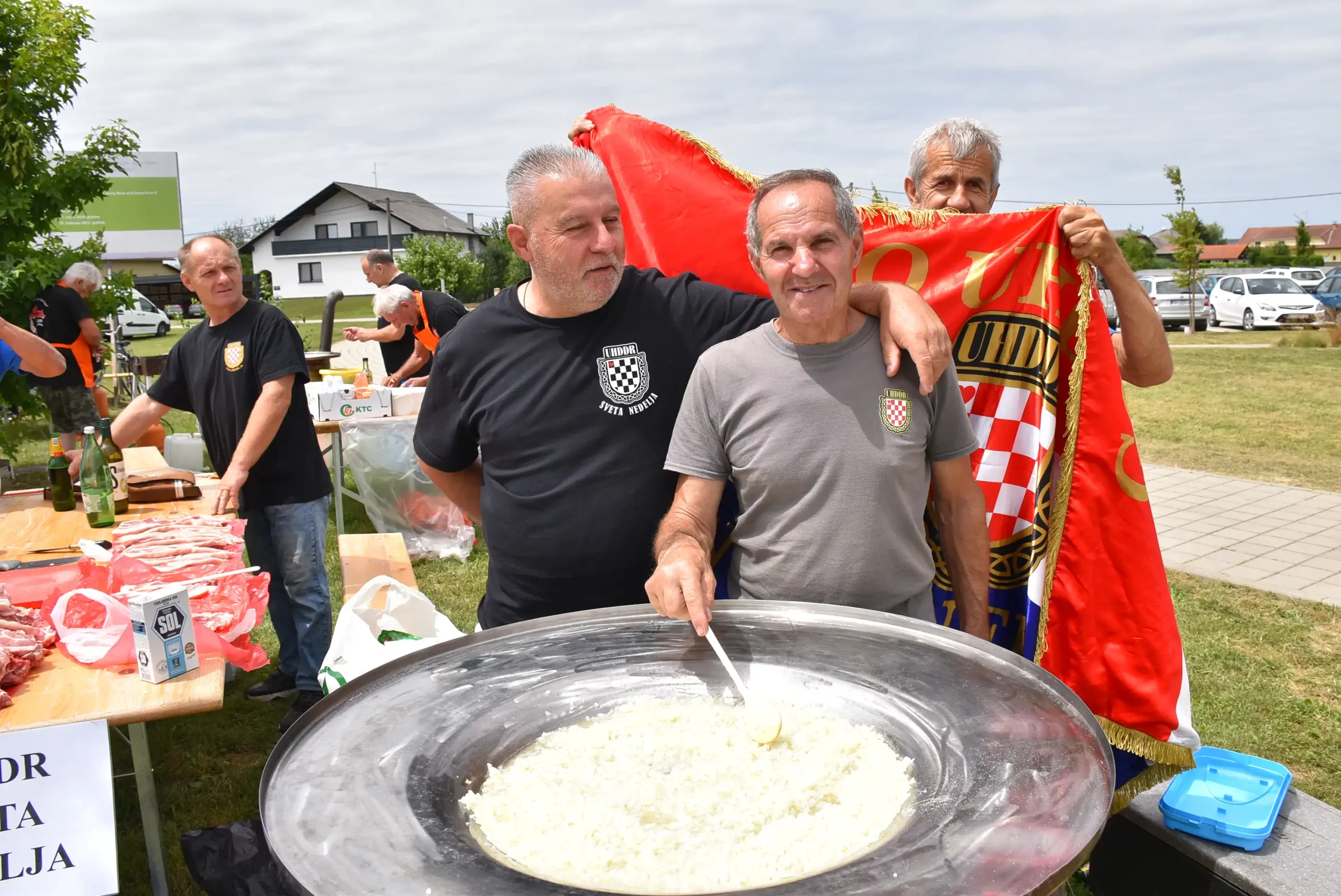 Kuhanje u Goričanu (10) Kuhanje u Goričanu (10)
