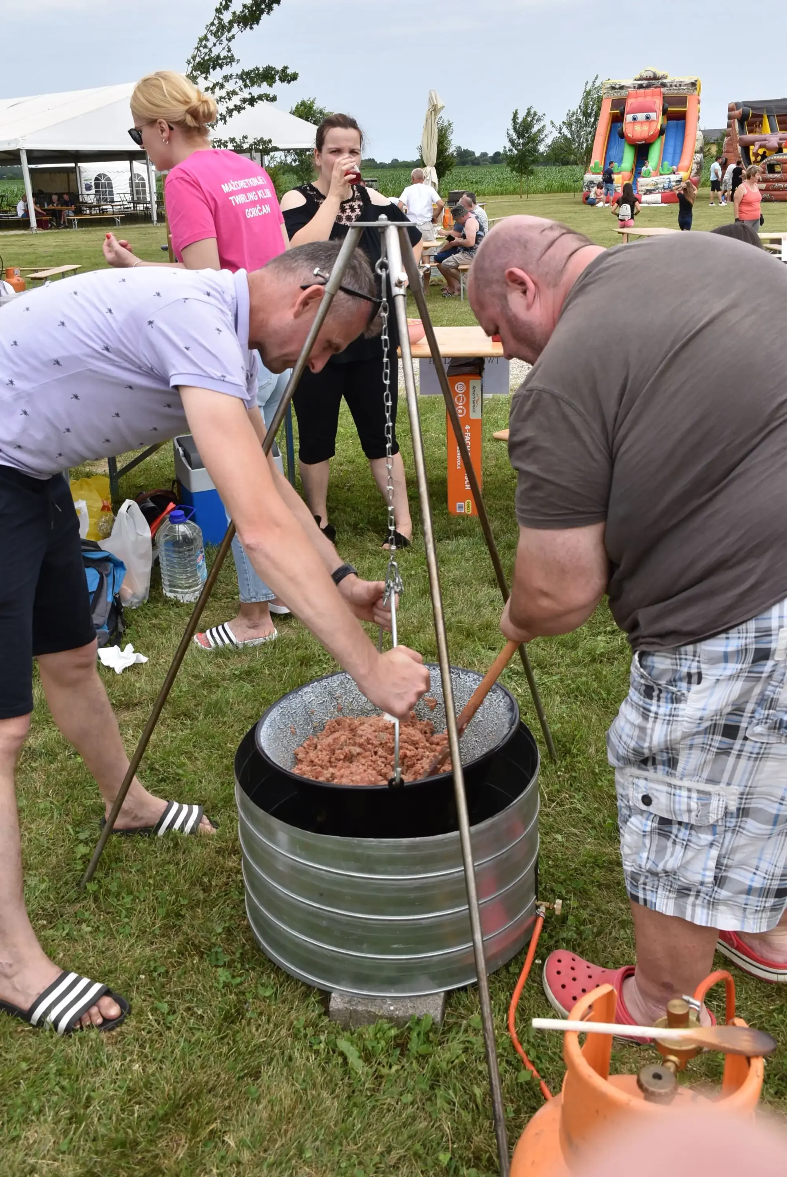 Kuhanje u Goričanu (37) Kuhanje u Goričanu (37)
