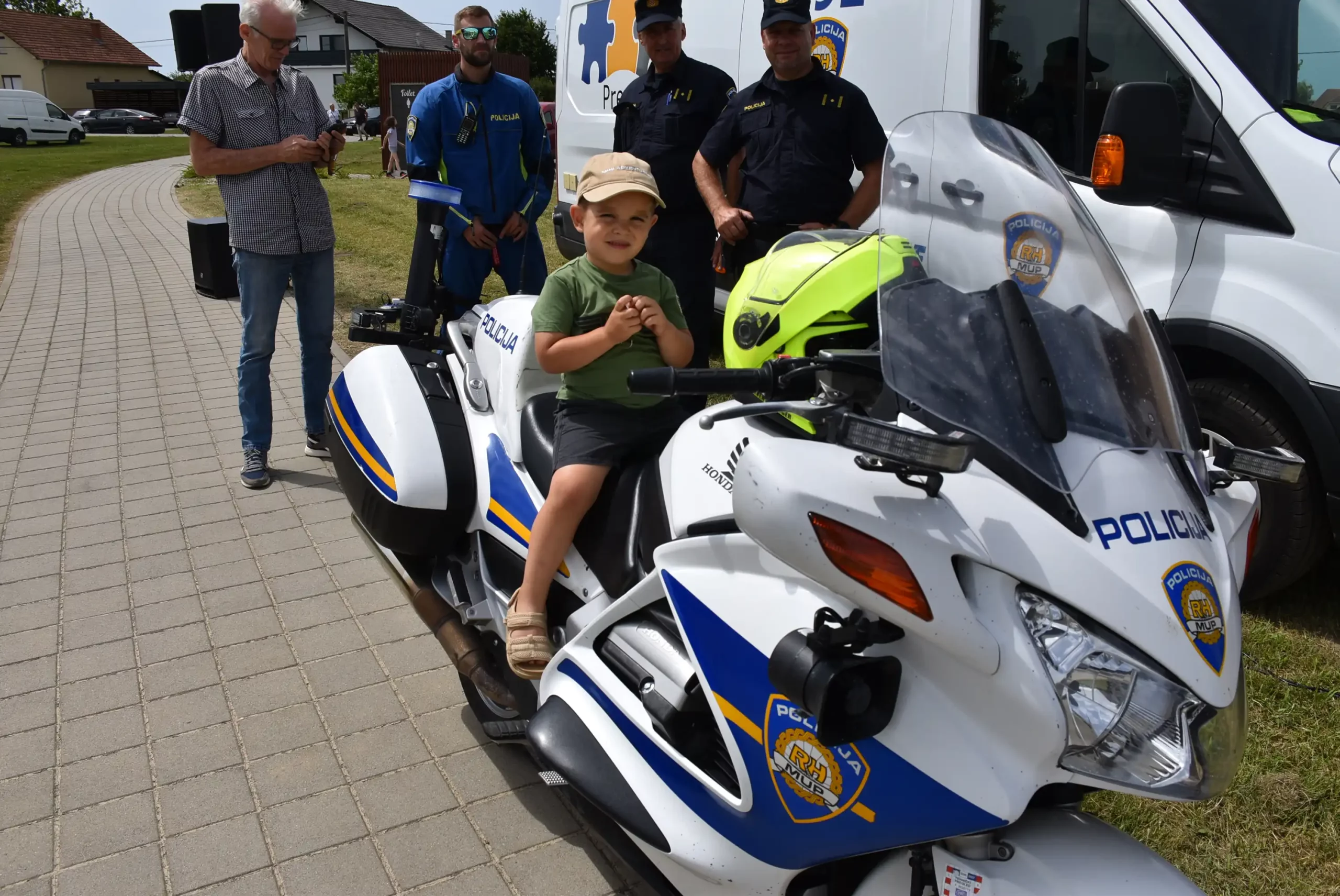 Kuhanje u Goričanu (41) Kuhanje u Goričanu (41)