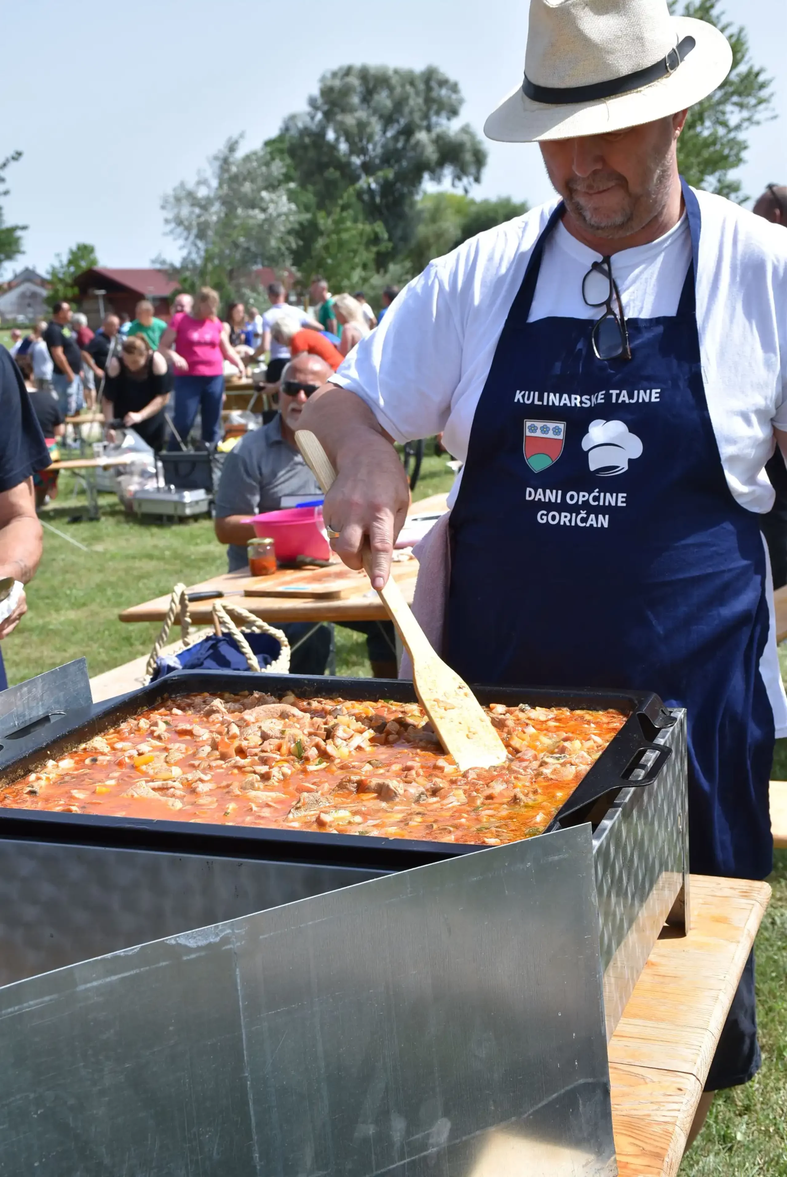 Kuhanje u Goričanu (6) Kuhanje u Goričanu (6)