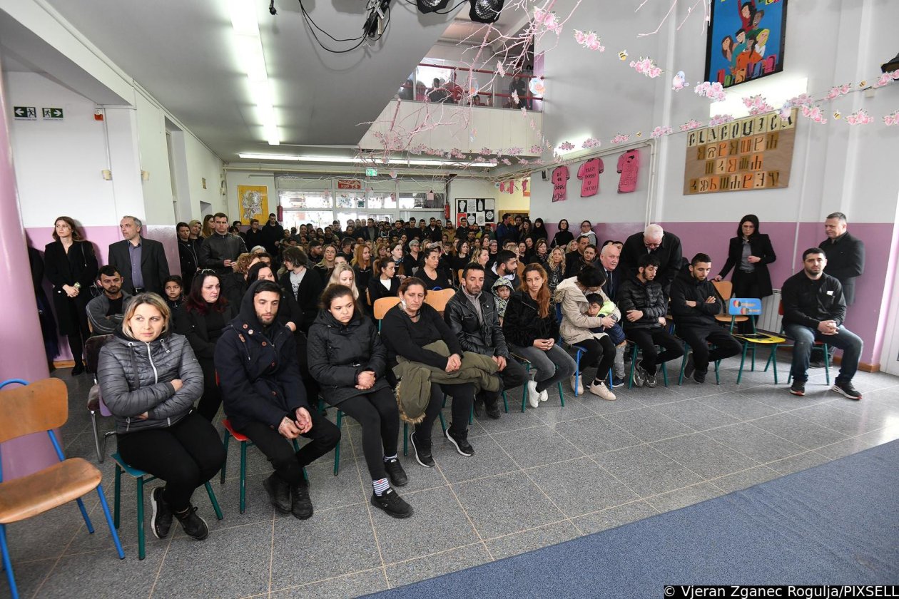 Kuršanec: U OŠ Kuršanec održana komemoracija za djecu stradalu u požaru