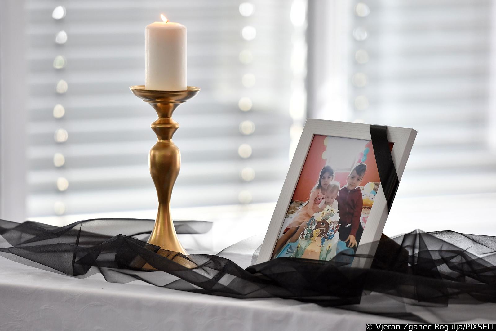 Kuršanec: U OŠ Kuršanec održana komemoracija za djecu stradalu u požaru